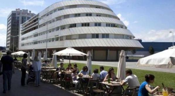 Poniente Beach Gijon Exterior photo